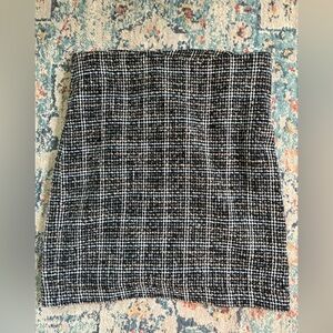 Monroe & Main Tweed Skirt in Black and Tan
